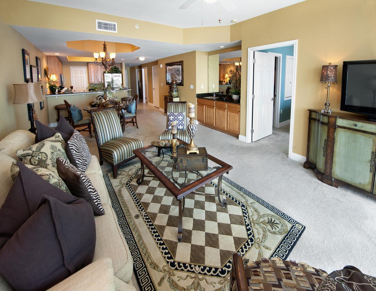 Open living and dining area at BeauView